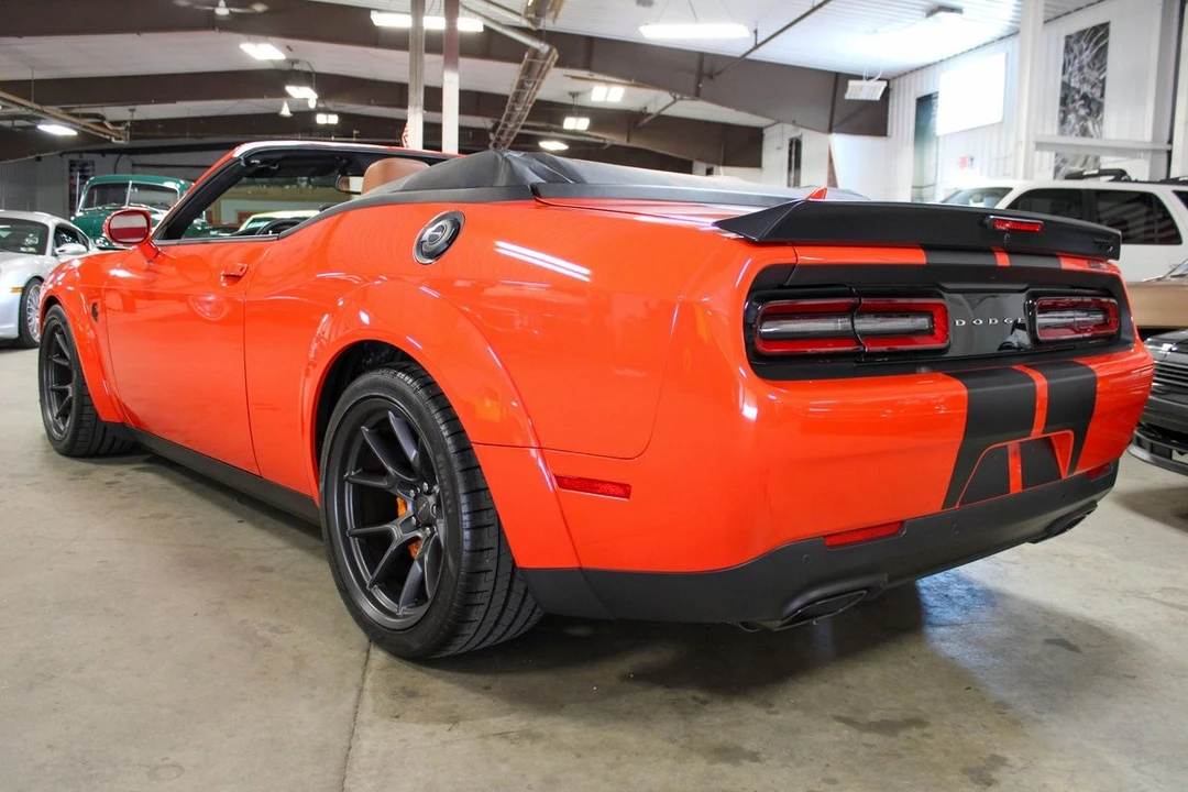 2023 Dodge Challenger SRT Hellcat 3rd Gen - Image 4 of 12