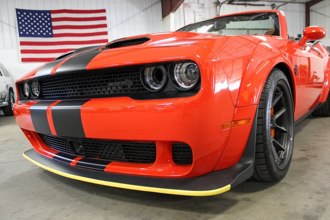 2023 Dodge Challenger SRT Hellcat 3rd Gen - Image 10 of 12