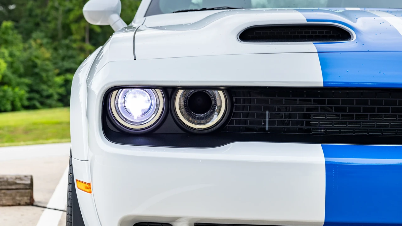2023 Dodge Challenger SRT Hellcat 3rd Gen - Image 10 of 31