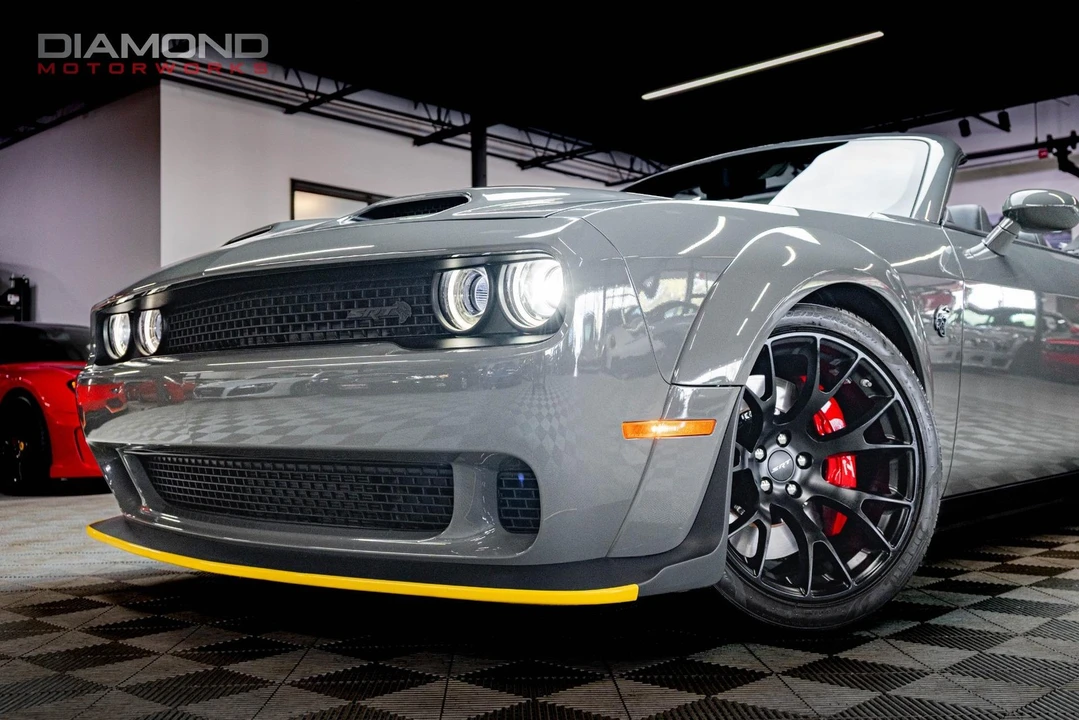 2023 Dodge Challenger SRT Hellcat 3rd Gen - Image 7 of 12