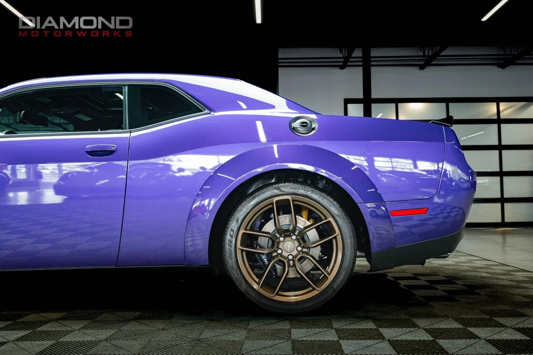 2023 Dodge Challenger SRT Hellcat 3rd Gen - Image 11 of 12