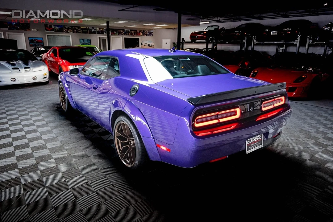2023 Dodge Challenger SRT Hellcat 3rd Gen - Image 4 of 12