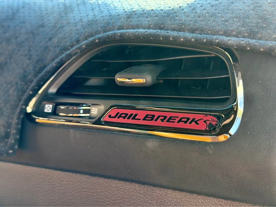 2023 Dodge Challenger SRT Hellcat 3rd Gen - Image 18 of 20