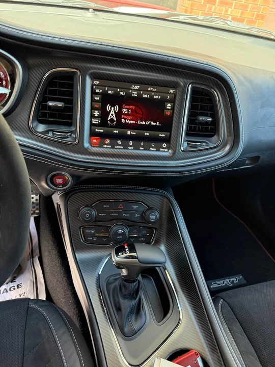 2023 Dodge Challenger SRT Hellcat 3rd Gen - Image 9 of 10