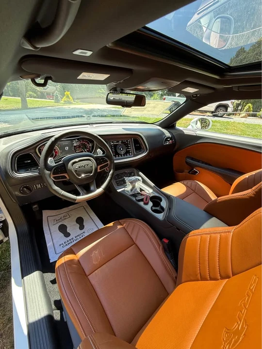 2023 Dodge Challenger SRT Hellcat 3rd Gen - Image 11 of 20