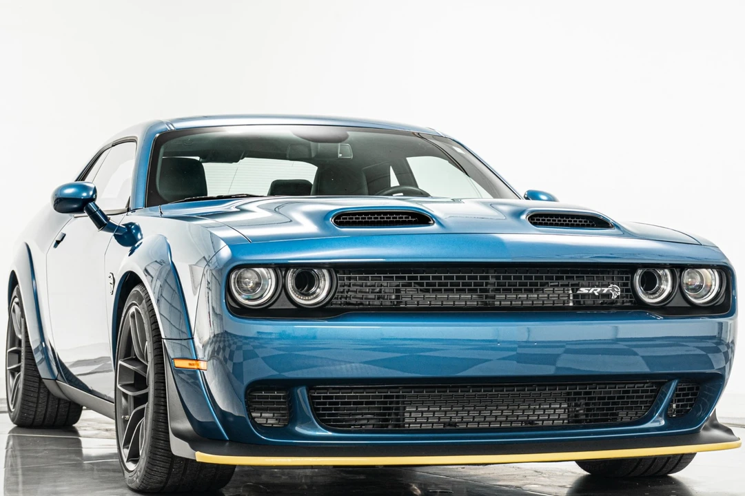 2023 Dodge Challenger SRT Hellcat 3rd Gen - Image 3 of 21