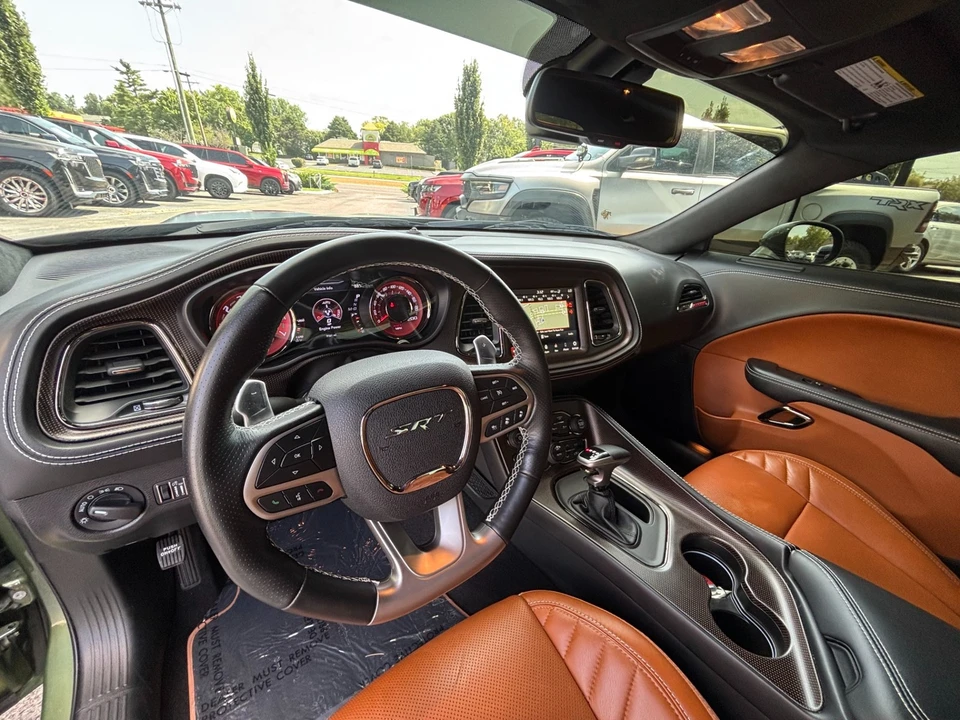 2023 Dodge Challenger SRT Hellcat 3rd Gen - Image 11 of 31