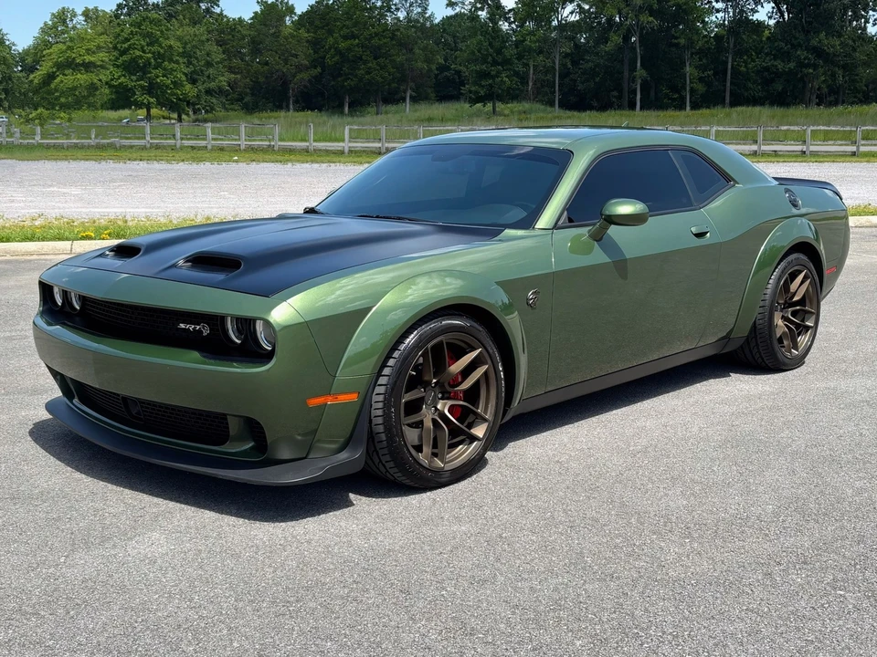 2023 Dodge Challenger SRT Hellcat 3rd Gen - Image 2 of 31