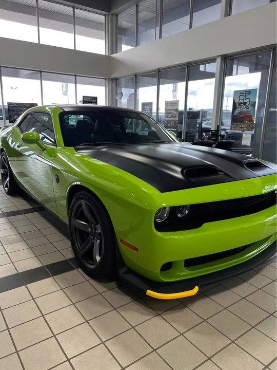 2023 Dodge Challenger SRT Hellcat 3rd Gen - Image 6 of 9