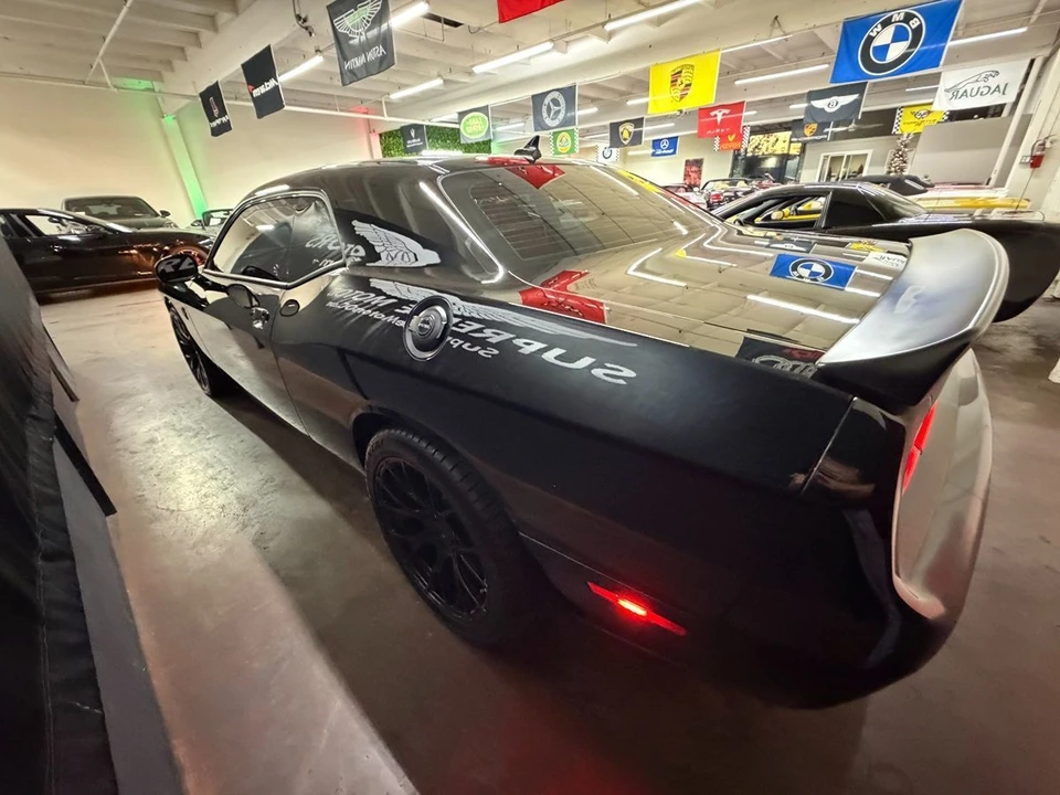 2023 Dodge Challenger SRT Hellcat 3rd Gen - Image 9 of 12