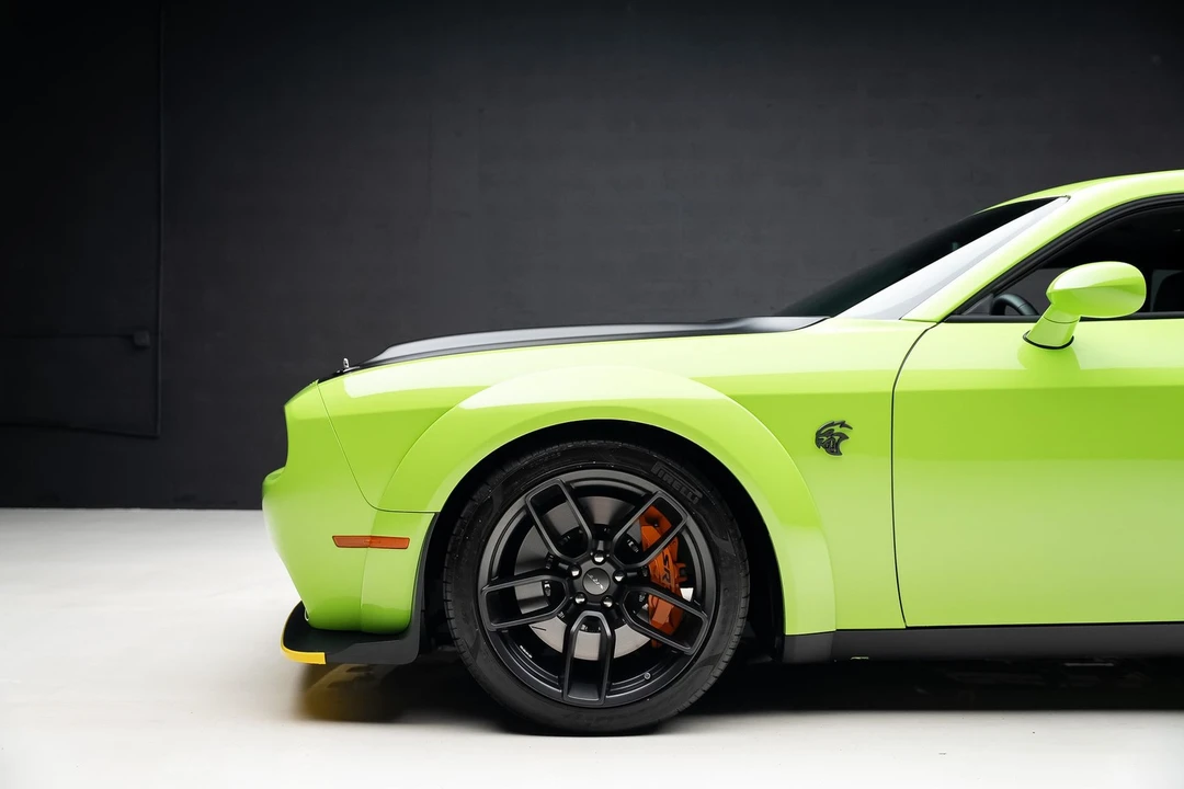 2023 Dodge Challenger SRT Hellcat 3rd Gen - Image 19 of 21