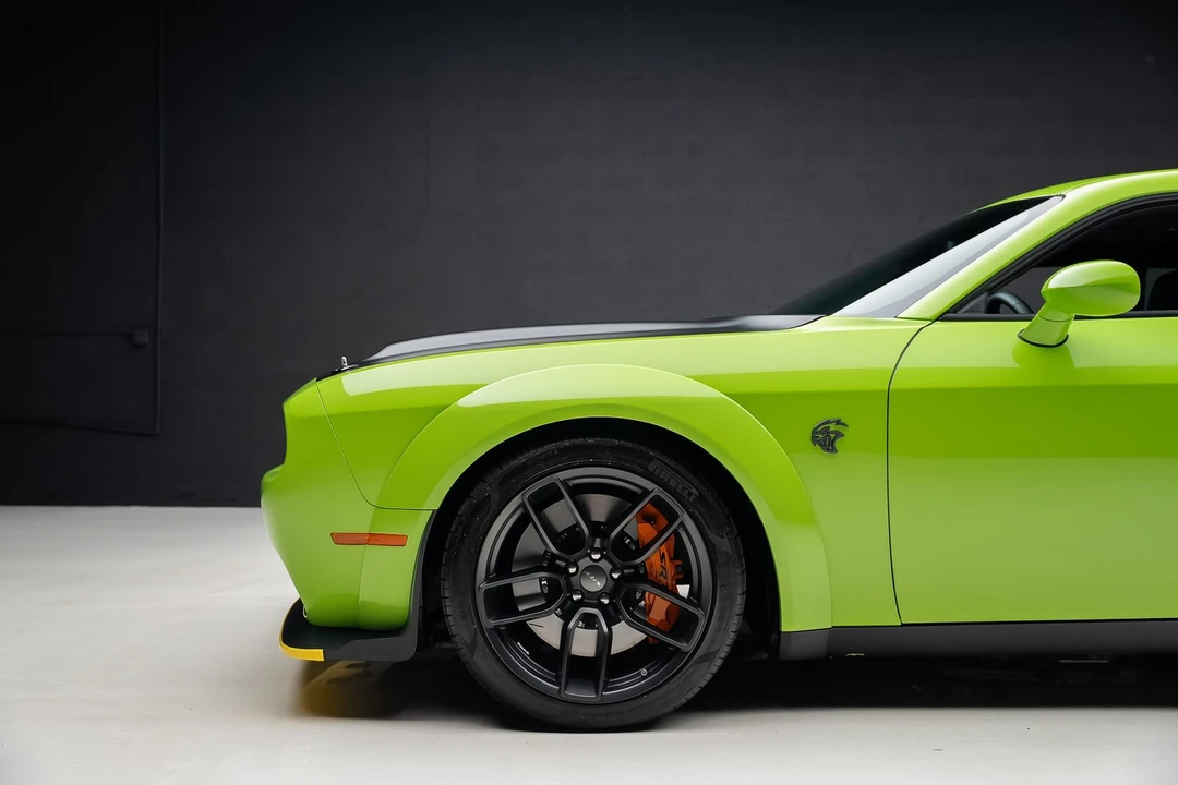 2023 Dodge Challenger SRT Hellcat 3rd Gen - Image 19 of 21