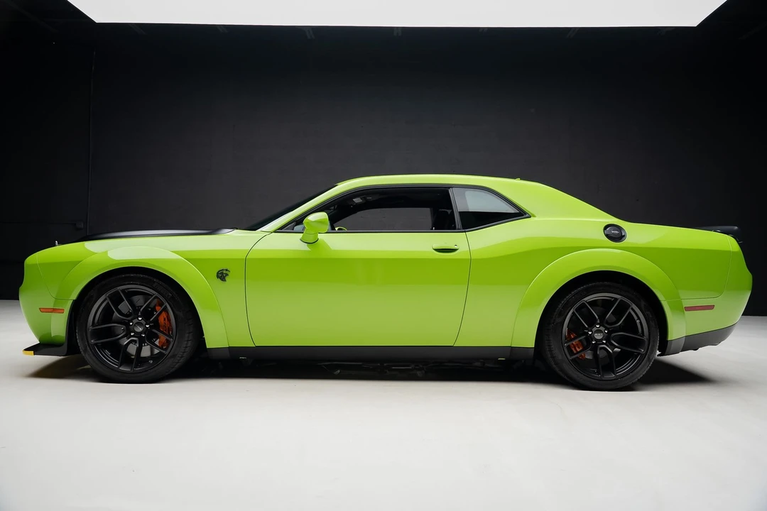 2023 Dodge Challenger SRT Hellcat 3rd Gen - Image 18 of 21