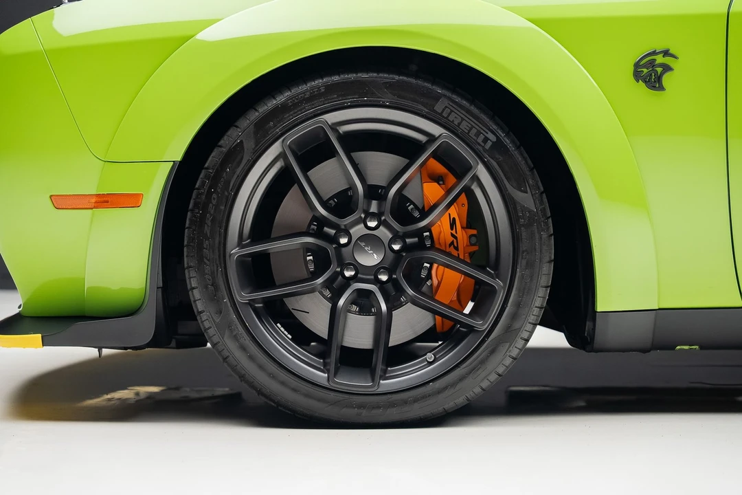 2023 Dodge Challenger SRT Hellcat 3rd Gen - Image 20 of 21