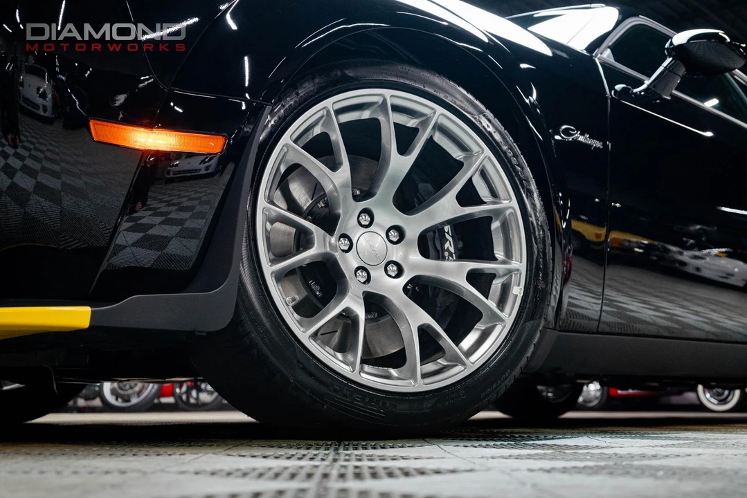 2023 Dodge Challenger SRT Hellcat 3rd Gen - Image 8 of 12