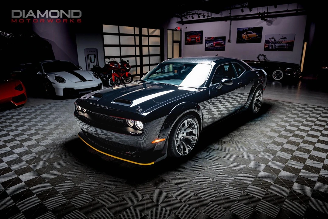 2023 Dodge Challenger SRT Hellcat 3rd Gen - Image 3 of 12