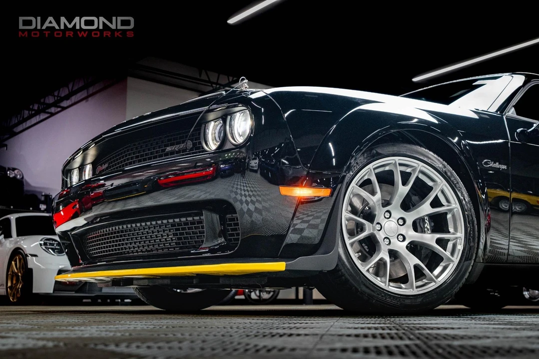 2023 Dodge Challenger SRT Hellcat 3rd Gen - Image 6 of 12