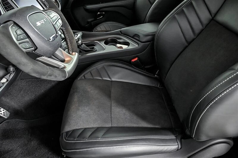 2023 Dodge Challenger SRT Hellcat 3rd Gen - Image 17 of 31