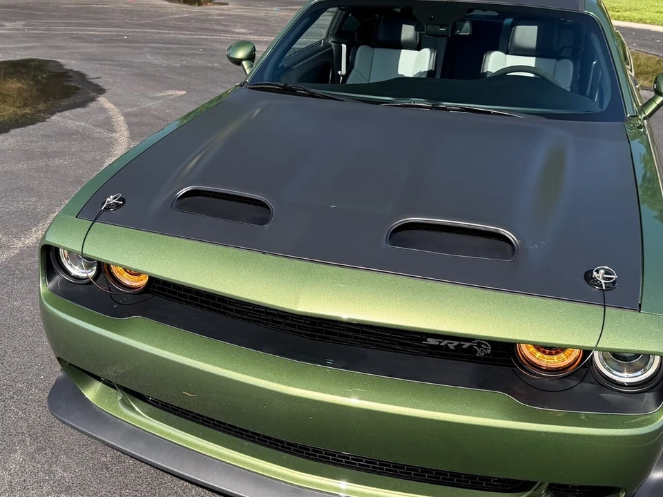 2023 Dodge Challenger SRT Hellcat 3rd Gen - Image 4 of 4