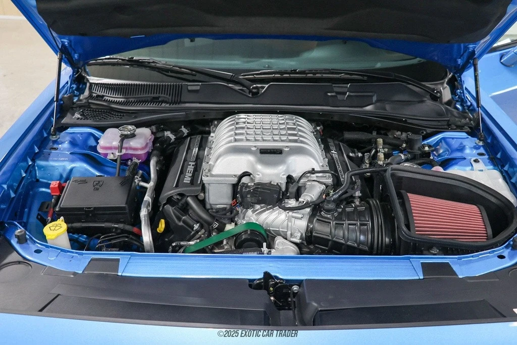 2023 Dodge Challenger SRT Hellcat 3rd Gen - Image 17 of 21