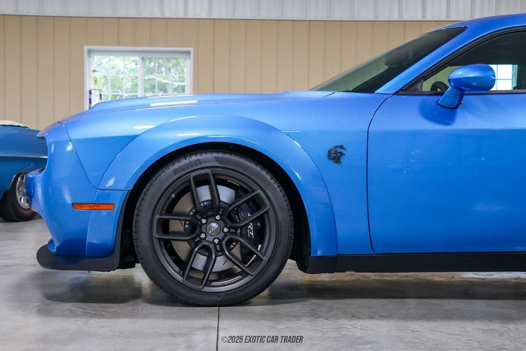 2023 Dodge Challenger SRT Hellcat 3rd Gen - Image 4 of 21