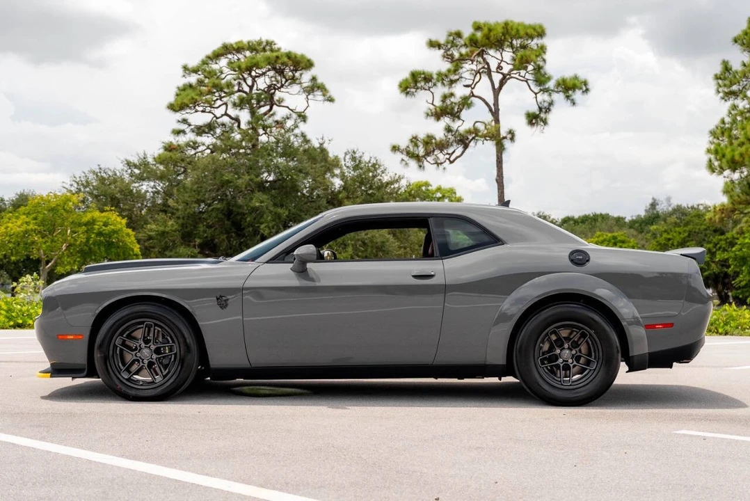2023 Dodge Challenger SRT Hellcat 3rd Gen - Image 5 of 21