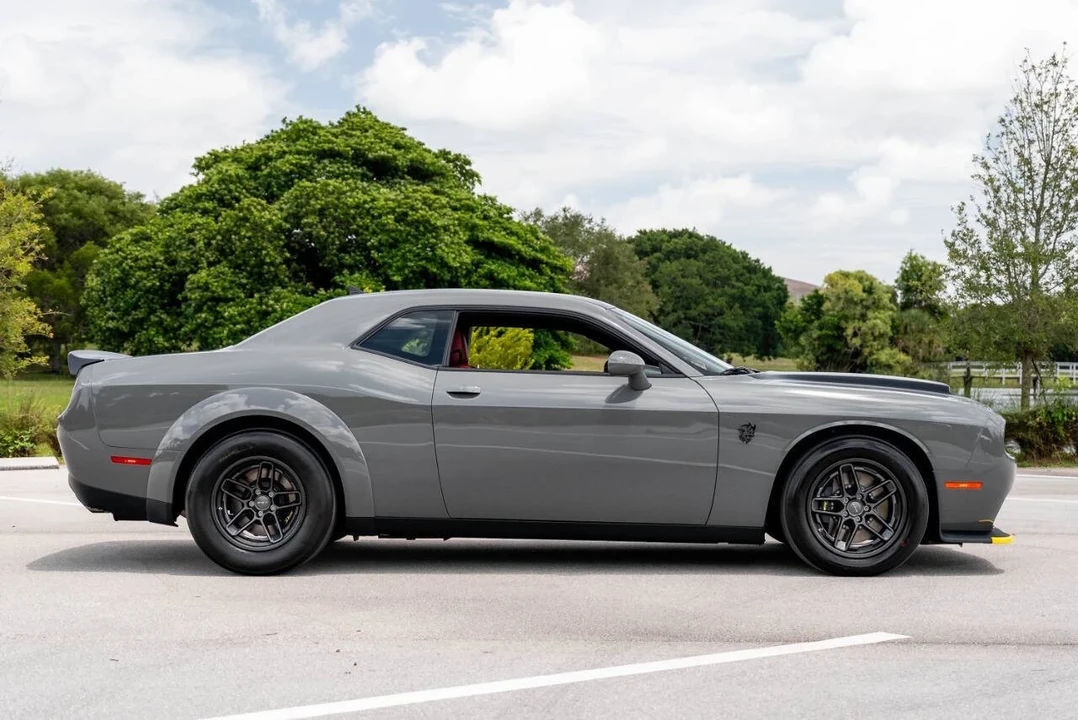 2023 Dodge Challenger SRT Hellcat 3rd Gen - Image 9 of 21