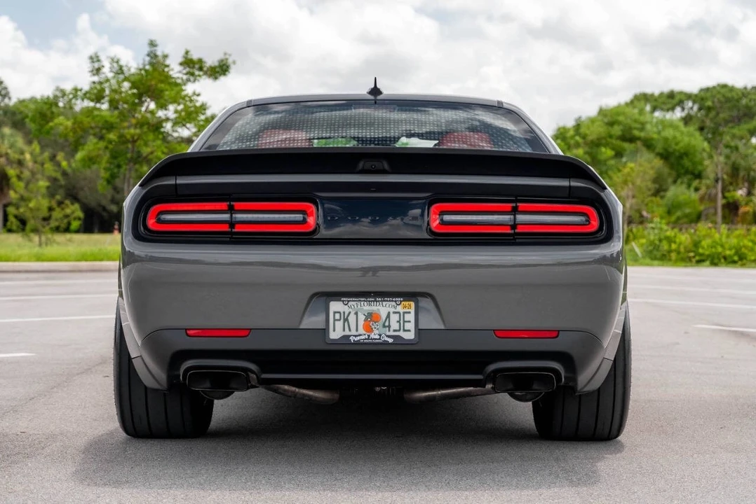 2023 Dodge Challenger SRT Hellcat 3rd Gen - Image 7 of 21