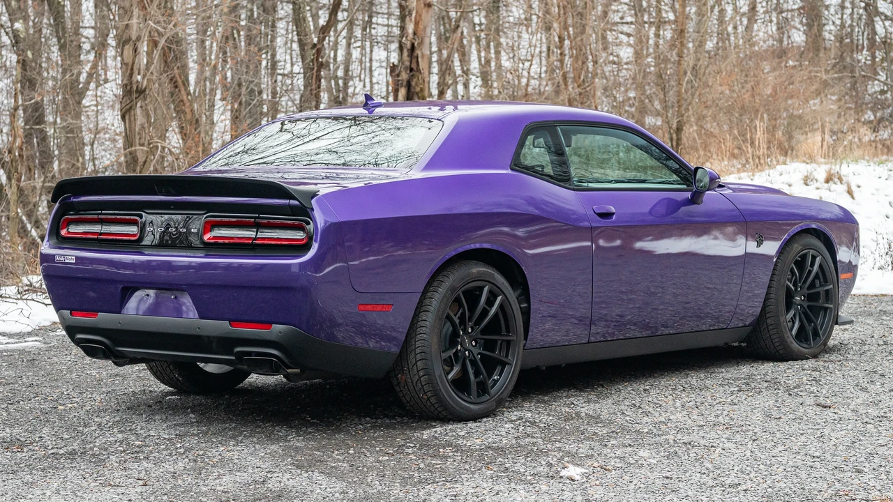 2023 Dodge Challenger SRT Hellcat 3rd Gen - Image 4 of 31