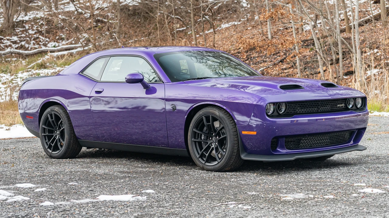 2023 Dodge Challenger SRT Hellcat 3rd Gen - Image 2 of 31