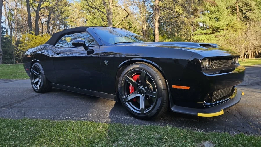 2023 Dodge Challenger SRT Hellcat 3rd Gen - Image 4 of 12