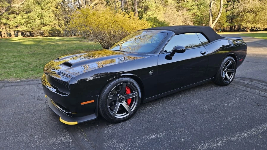 2023 Dodge Challenger SRT Hellcat 3rd Gen - Image 3 of 12