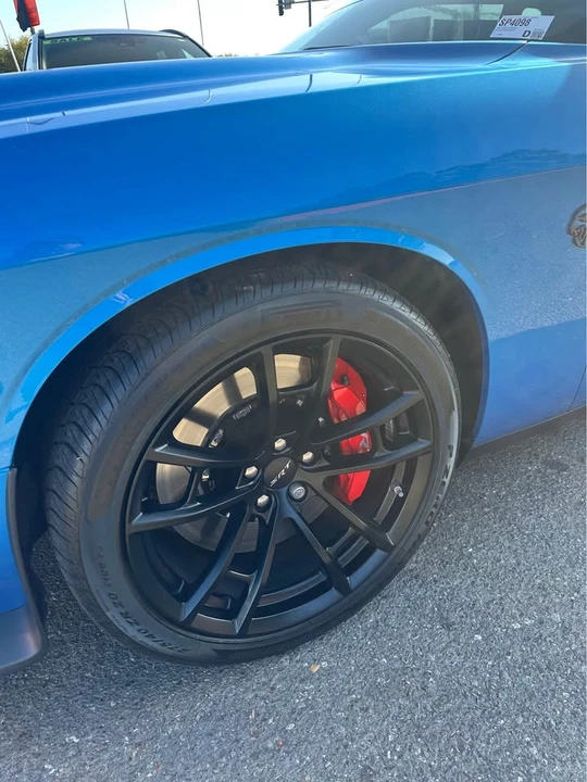 2023 Dodge Challenger SRT Hellcat 3rd Gen - Image 7 of 8