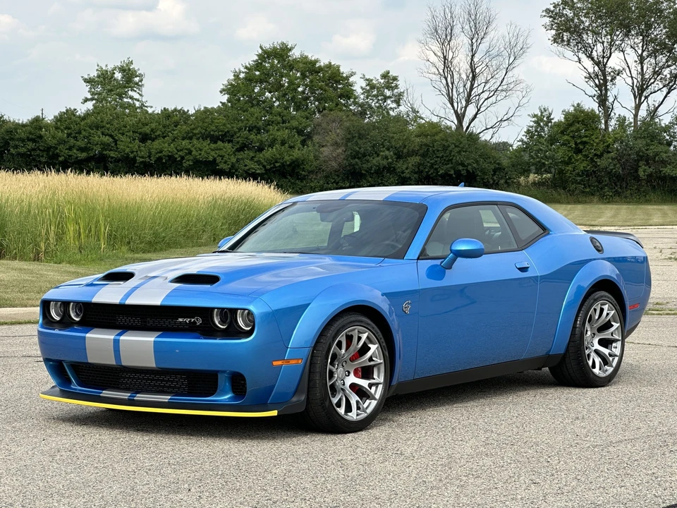 2023 Dodge Challenger SRT Hellcat 3rd Gen - Image 22 of 31