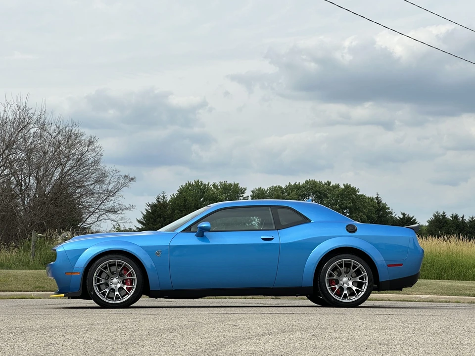 2023 Dodge Challenger SRT Hellcat 3rd Gen - Image 16 of 31