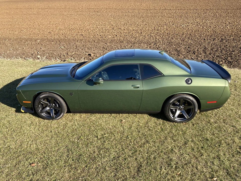 2023 Dodge Challenger SRT Hellcat 3rd Gen - Image 3 of 31