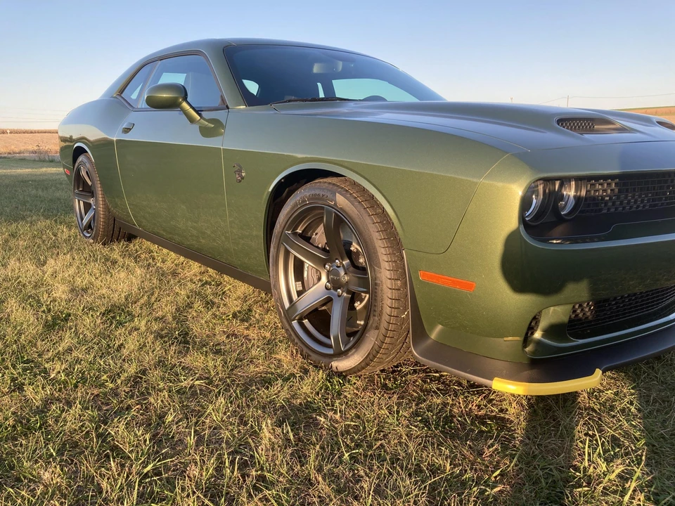 2023 Dodge Challenger SRT Hellcat 3rd Gen - Image 12 of 31