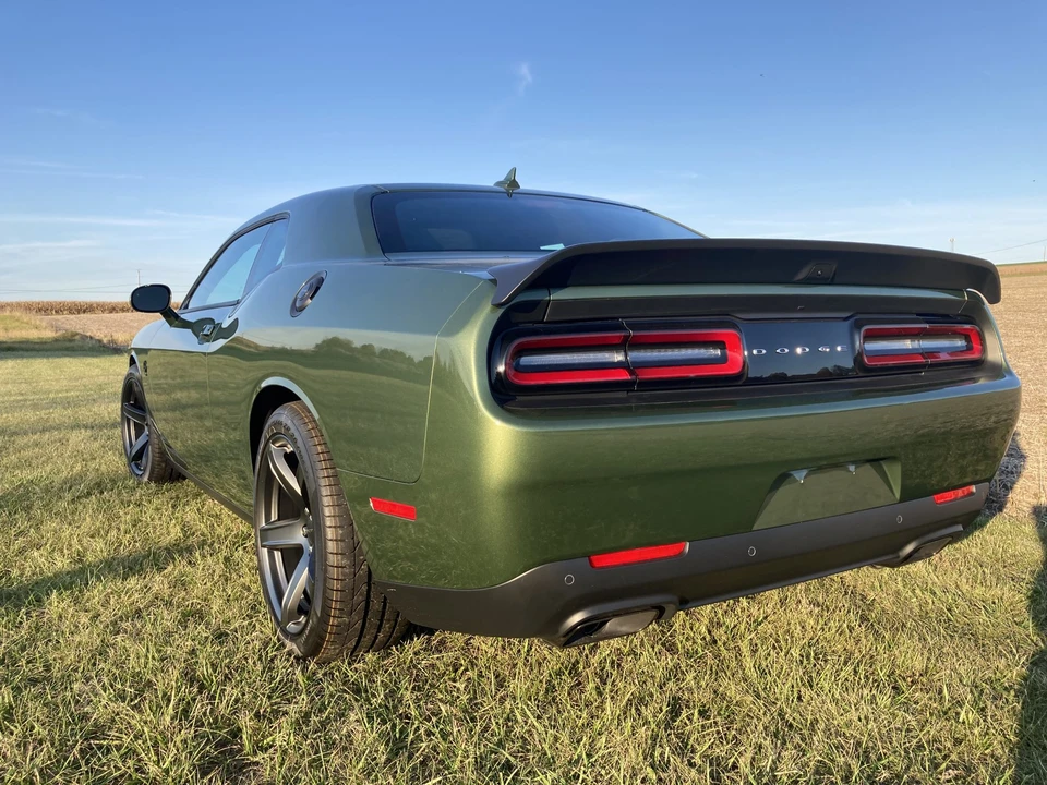 2023 Dodge Challenger SRT Hellcat 3rd Gen - Image 5 of 31