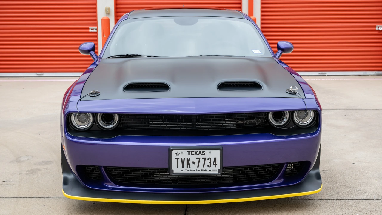 2023 Dodge Challenger SRT Hellcat 3rd Gen - Image 2 of 31