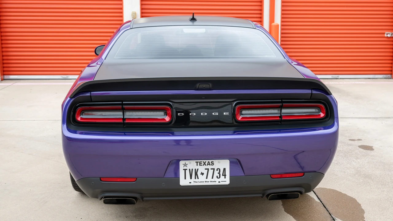 2023 Dodge Challenger SRT Hellcat 3rd Gen - Image 6 of 31