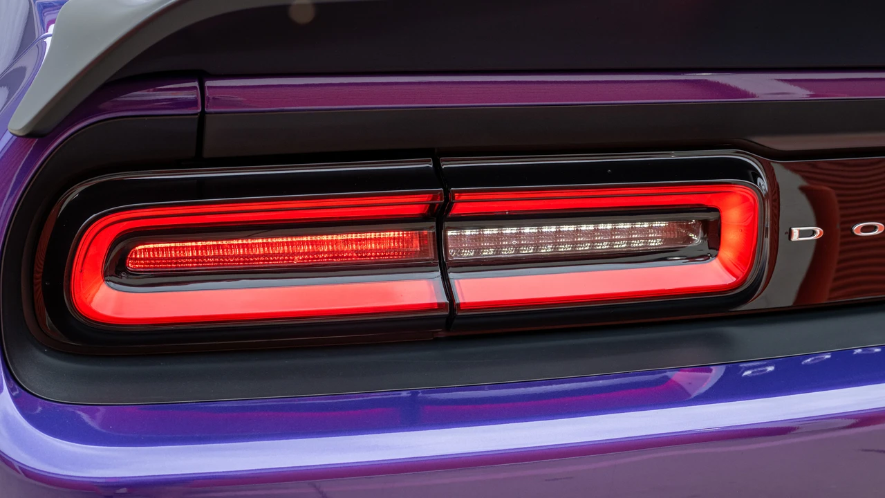 2023 Dodge Challenger SRT Hellcat 3rd Gen - Image 19 of 31