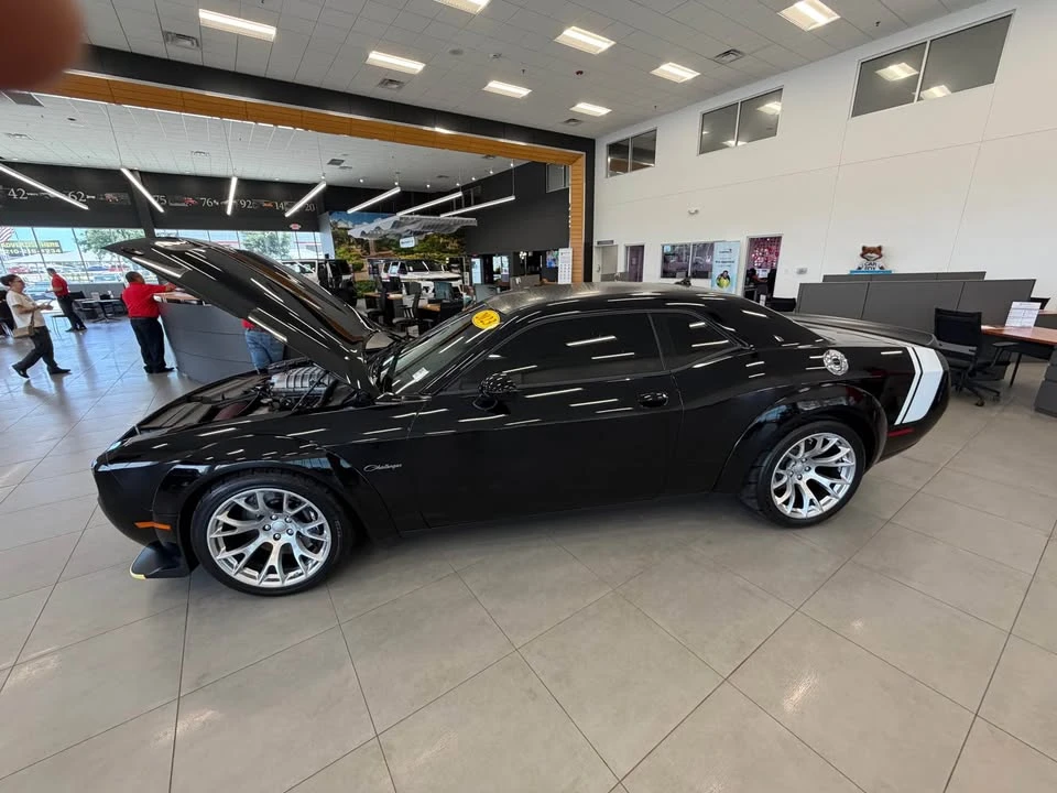 2023 Dodge Challenger SRT Hellcat 3rd Gen - Image 3 of 10