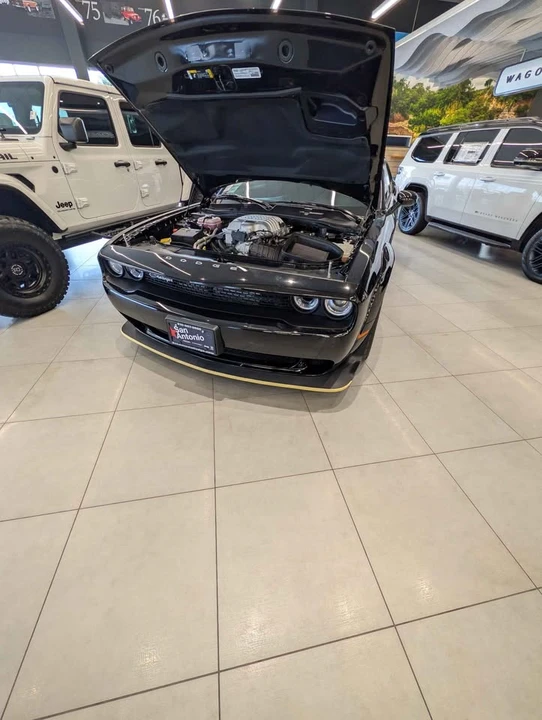 2023 Dodge Challenger SRT Hellcat 3rd Gen - Image 2 of 4