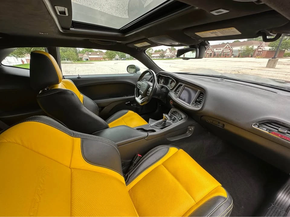 2023 Dodge Challenger SRT Hellcat 3rd Gen - Image 11 of 14