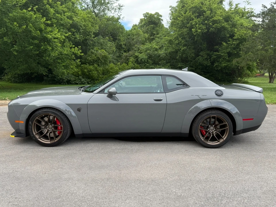2023 Dodge Challenger SRT Hellcat 3rd Gen - Image 7 of 31