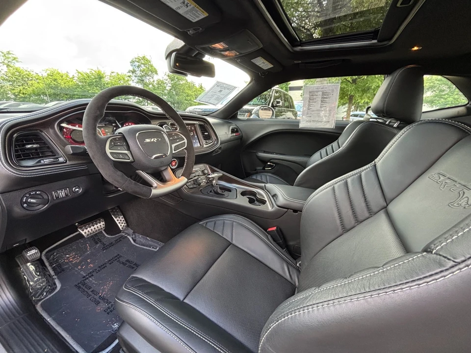 2023 Dodge Challenger SRT Hellcat 3rd Gen - Image 23 of 31