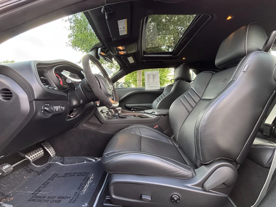 2023 Dodge Challenger SRT Hellcat 3rd Gen - Image 22 of 31