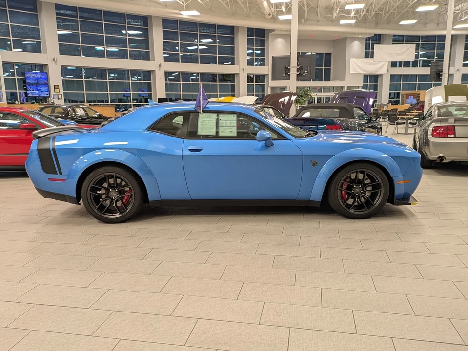 2023 Dodge Challenger SRT Hellcat 3rd Gen - Image 3 of 21