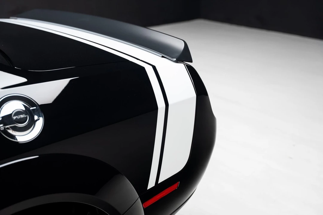 2023 Dodge Challenger SRT Hellcat 3rd Gen - Image 28 of 31