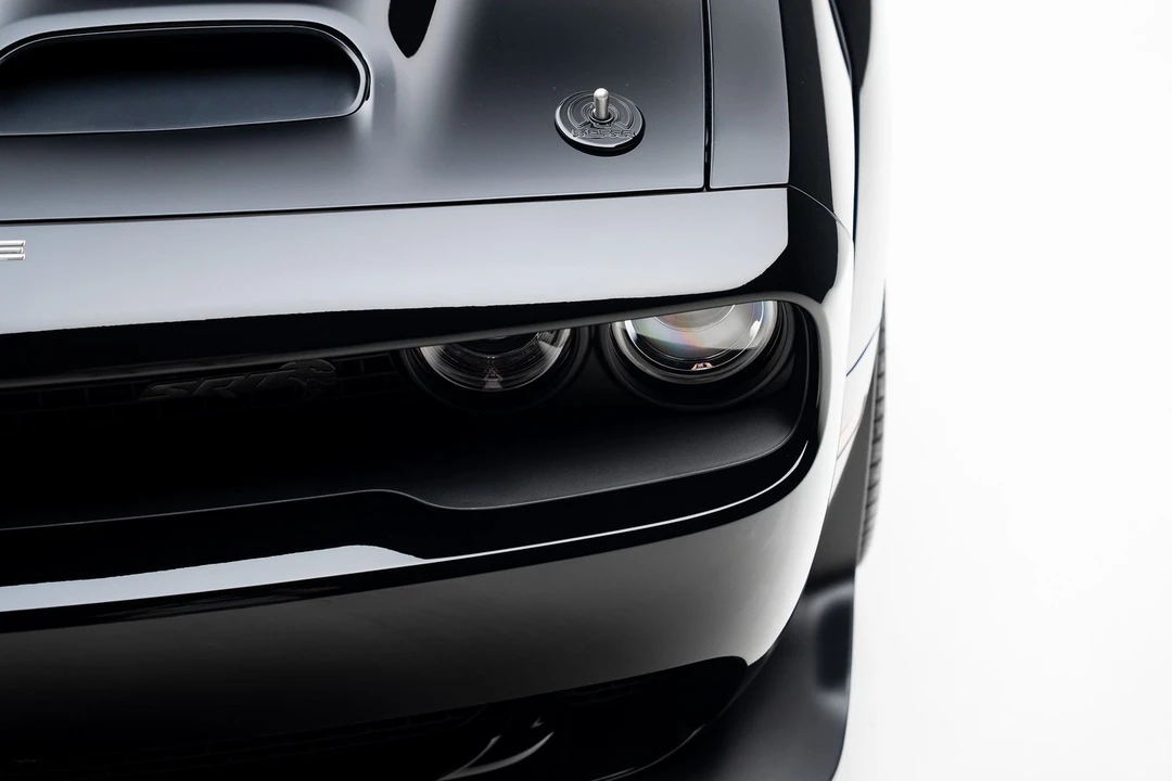 2023 Dodge Challenger SRT Hellcat 3rd Gen - Image 11 of 21